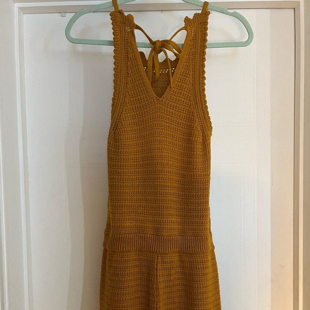 Universal threads romper